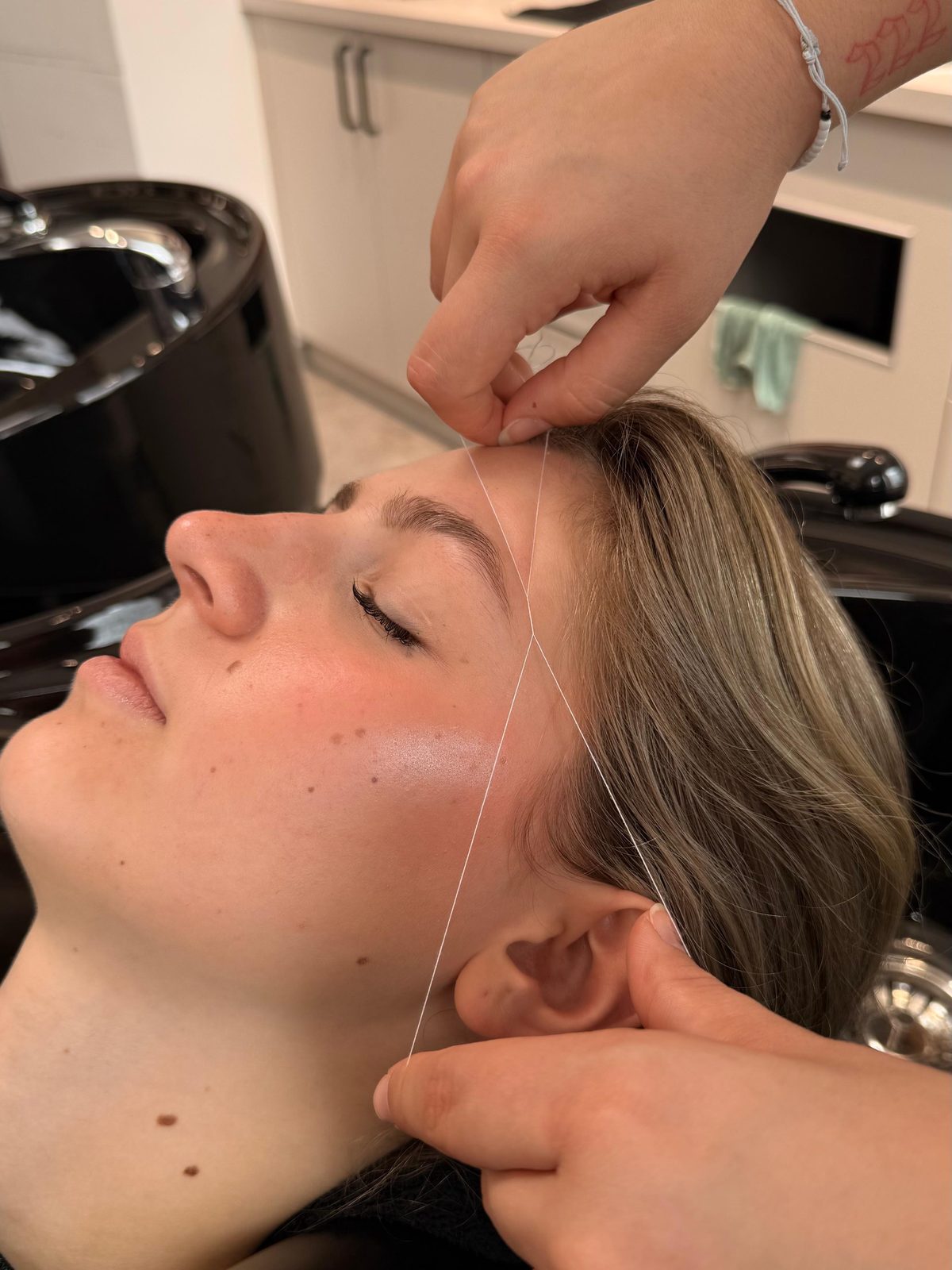 Eyes & face, brow lifting, lash lifting and waxing at HAIRLODGE