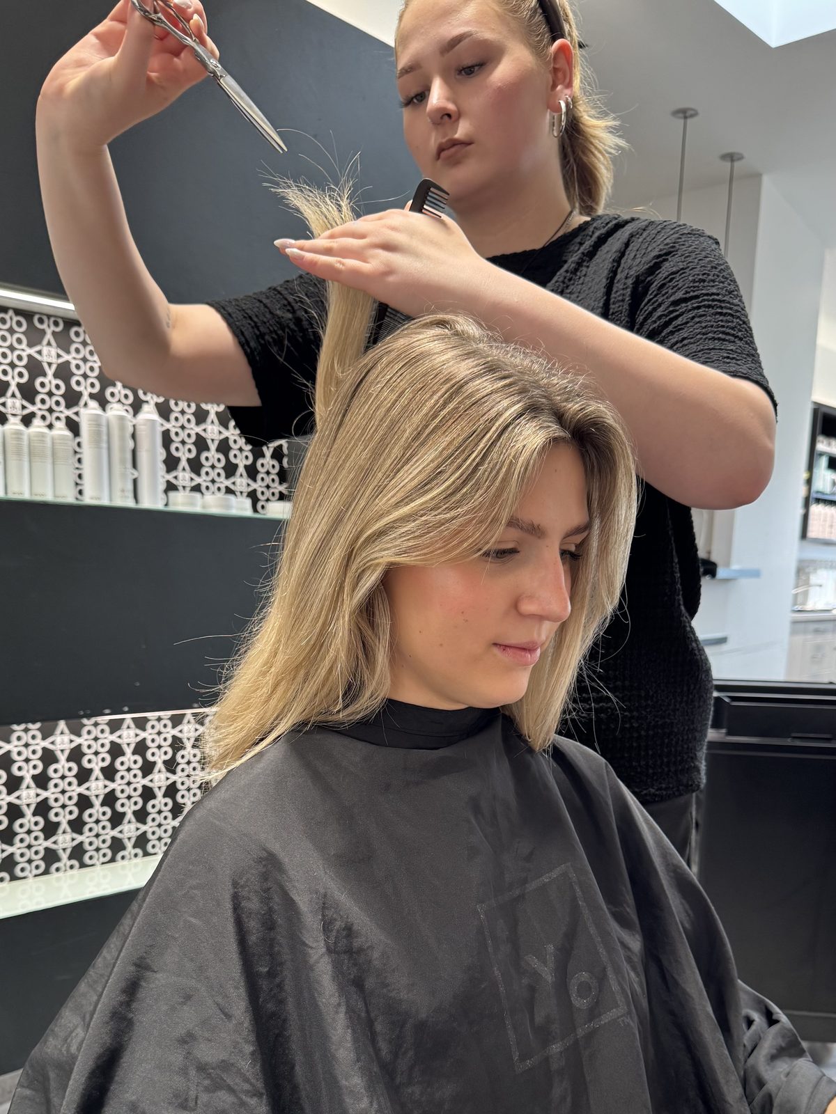 Cut & styling at HAIRLODGE