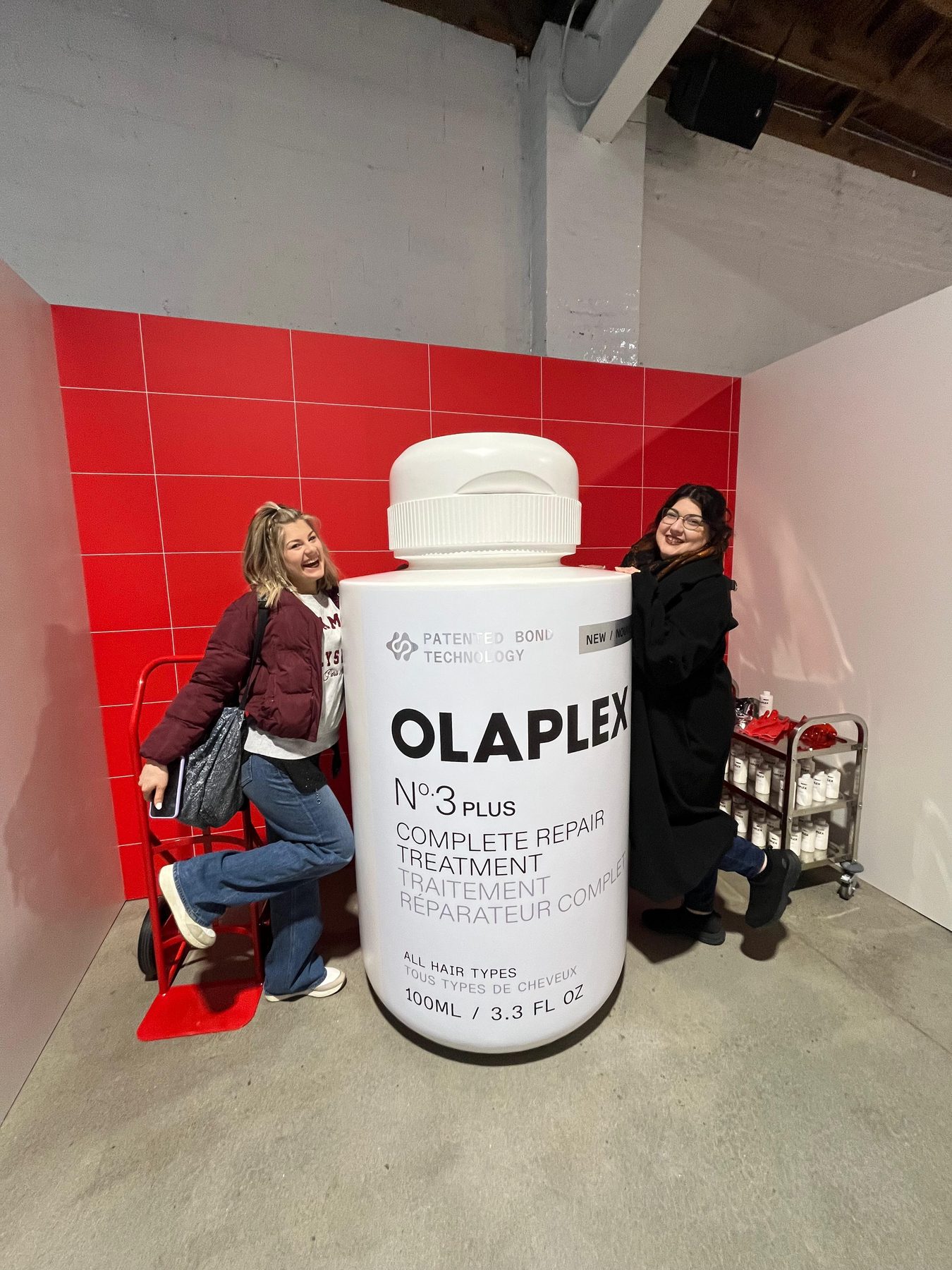 Verena and Maribel at the international OLAPLEX training event in New York