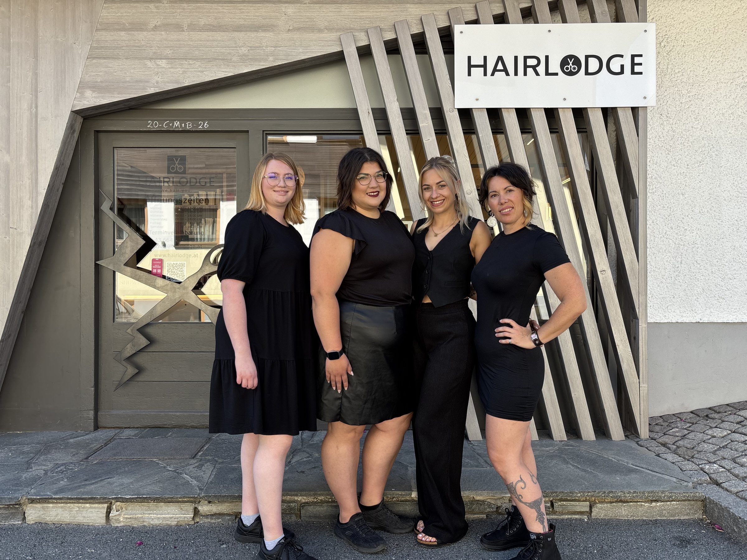 Das HAIRLODGE Team in Ellmau, Gruppenfoto
