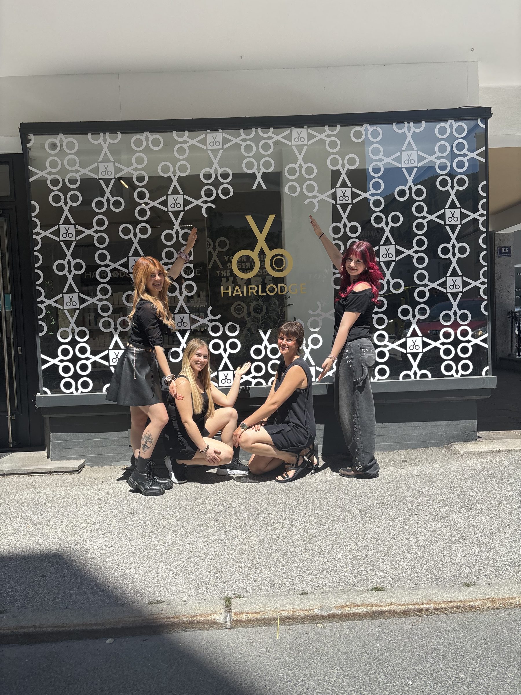 Das HAIRLODGE Team in Kufstein, Gruppenfoto