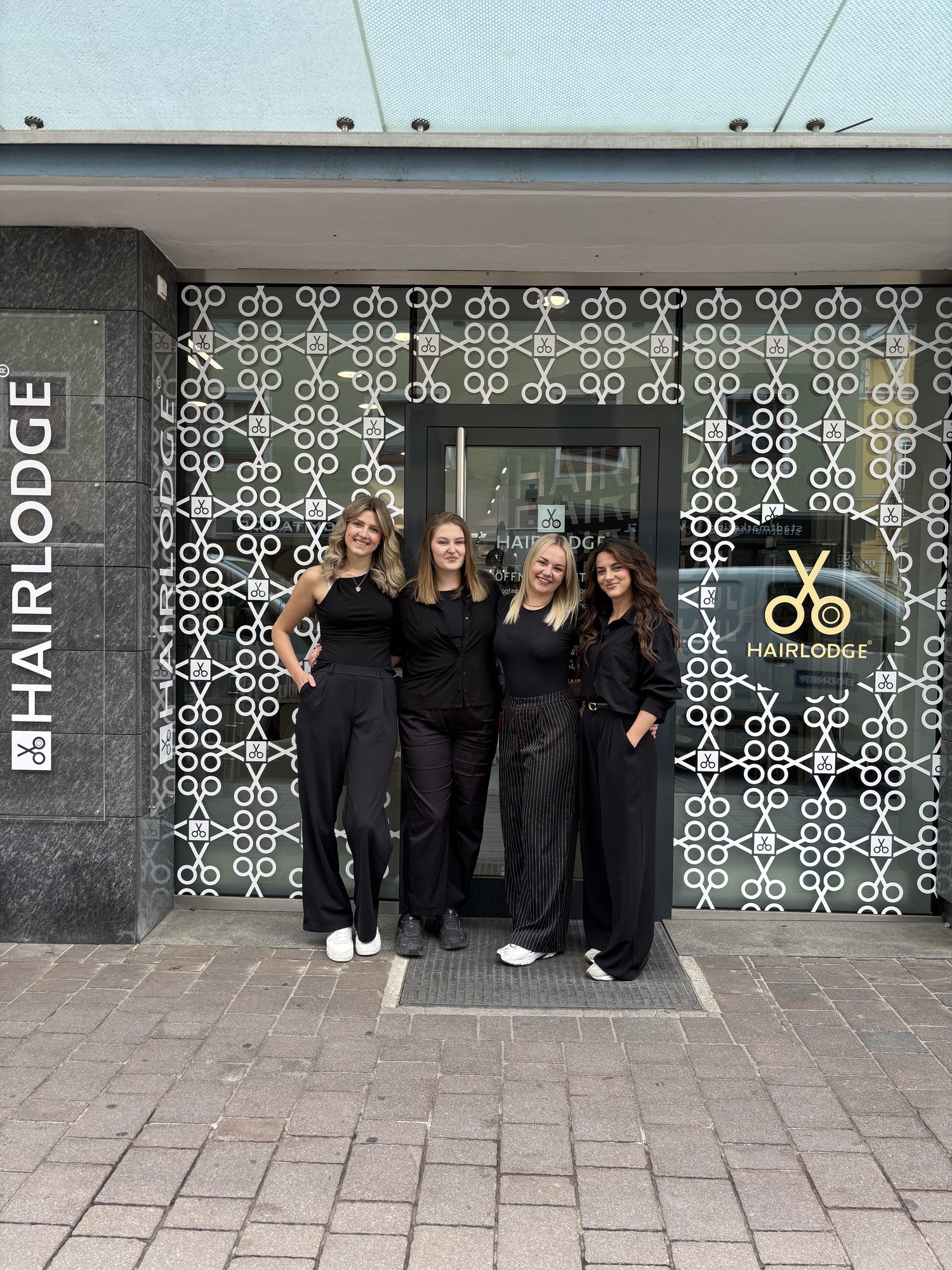 The team at HAIRLODGE Wörgl